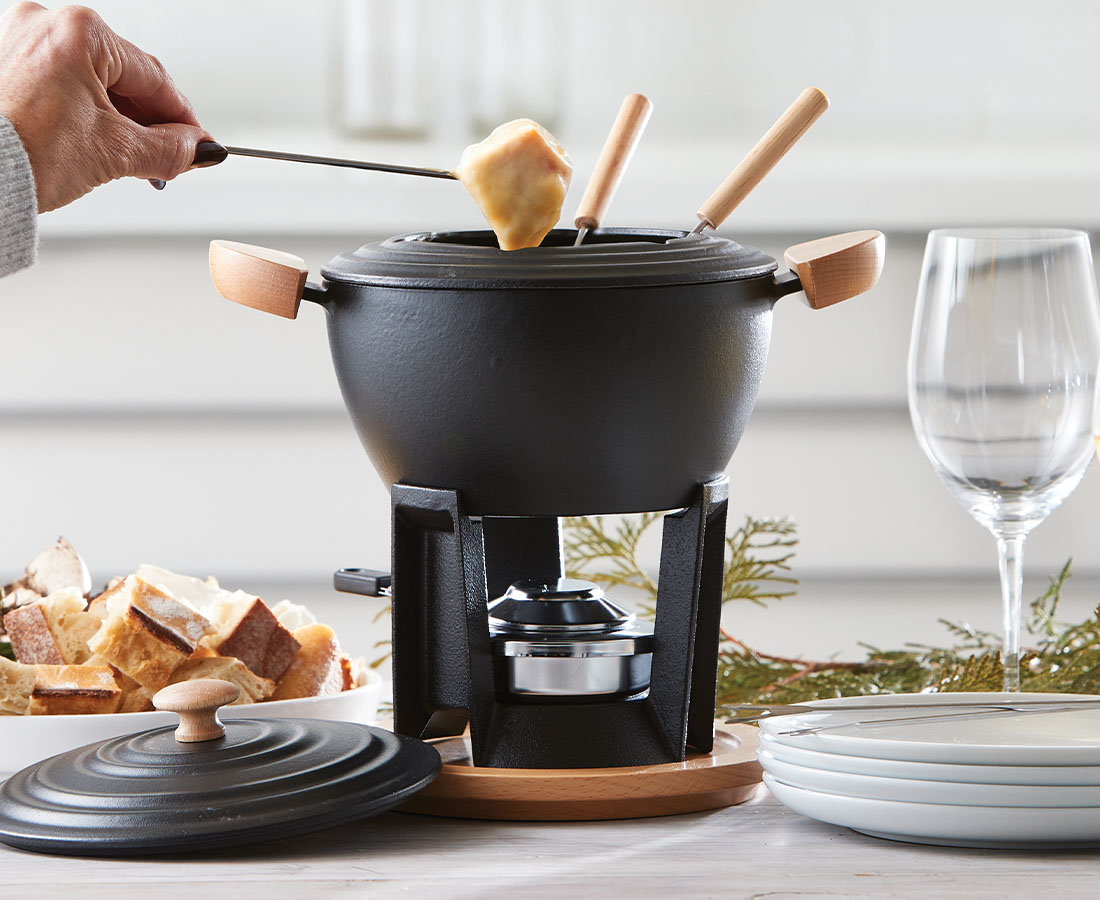 Remy Olivier Kai 12-Pc Cast Iron Fondue Set