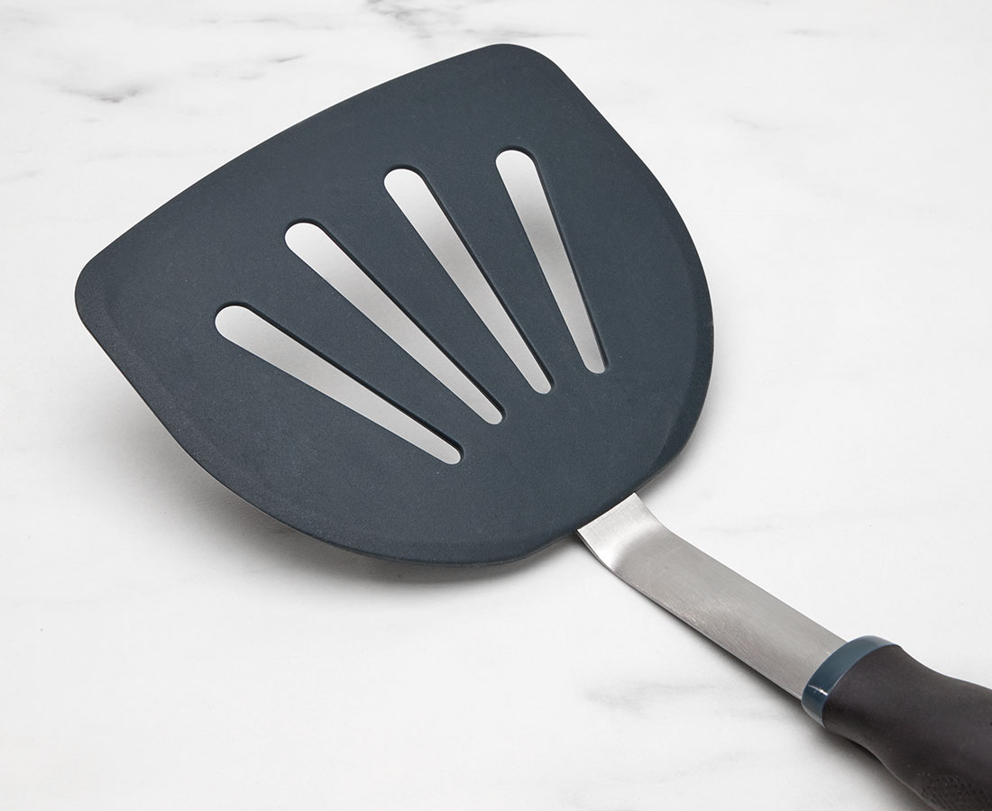 thinkkitchen Amara Large Slotted Turner