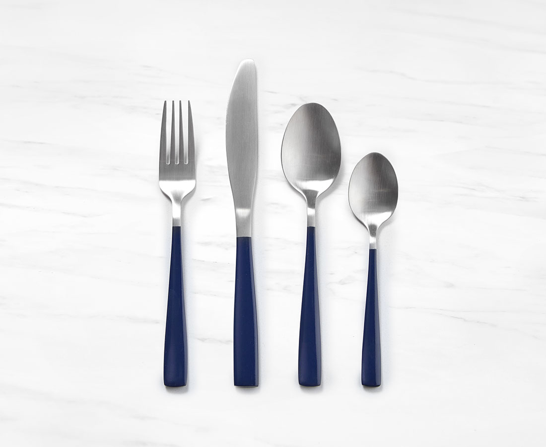 Estilo 16-Pc Flatware, Matte Silver Blue