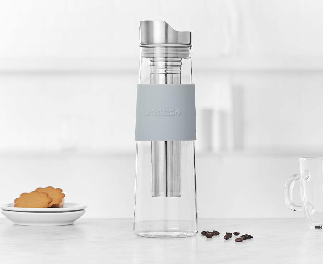 Java & Co. Cold Brew Pitcher with Infuser, Grey and Clear