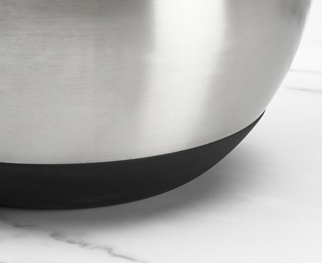thinkkitchen Orion Mixing Bowls with Glass Lids, Set of 3, Silver and Black