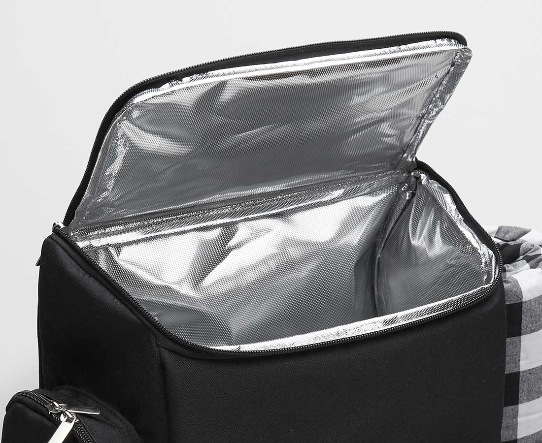 Yellowstone 30-Pc Picnic Backpack with Blanket